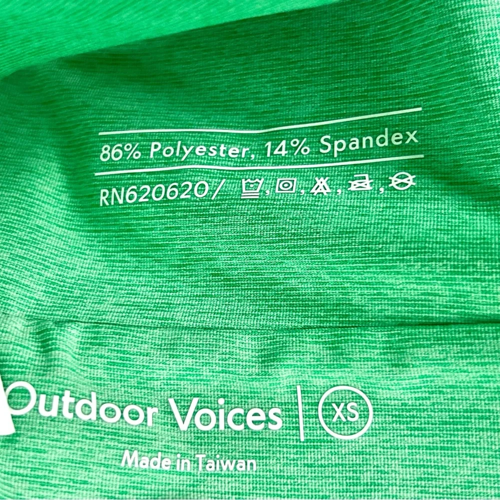 🍒NWT Outdoor Voices Venus Crop Top in Jadeite/Green. Size: XS - Picture 8 of 12